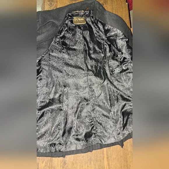 Guess Jacket - Picture 2 of 3